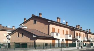 Villa bifamiliare Mairano