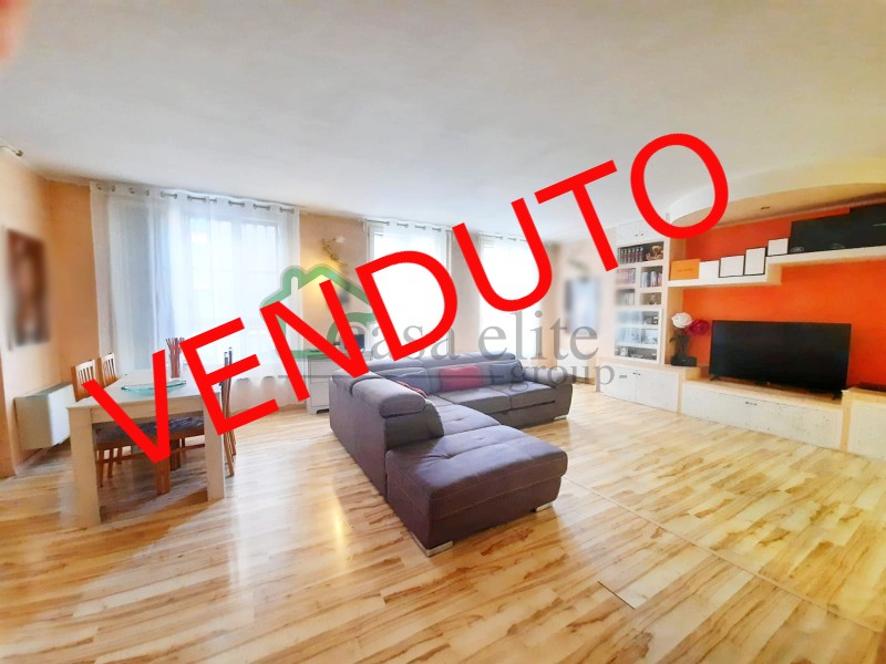 SIGNORILE ED ELEGANTE APPARTAMENTO