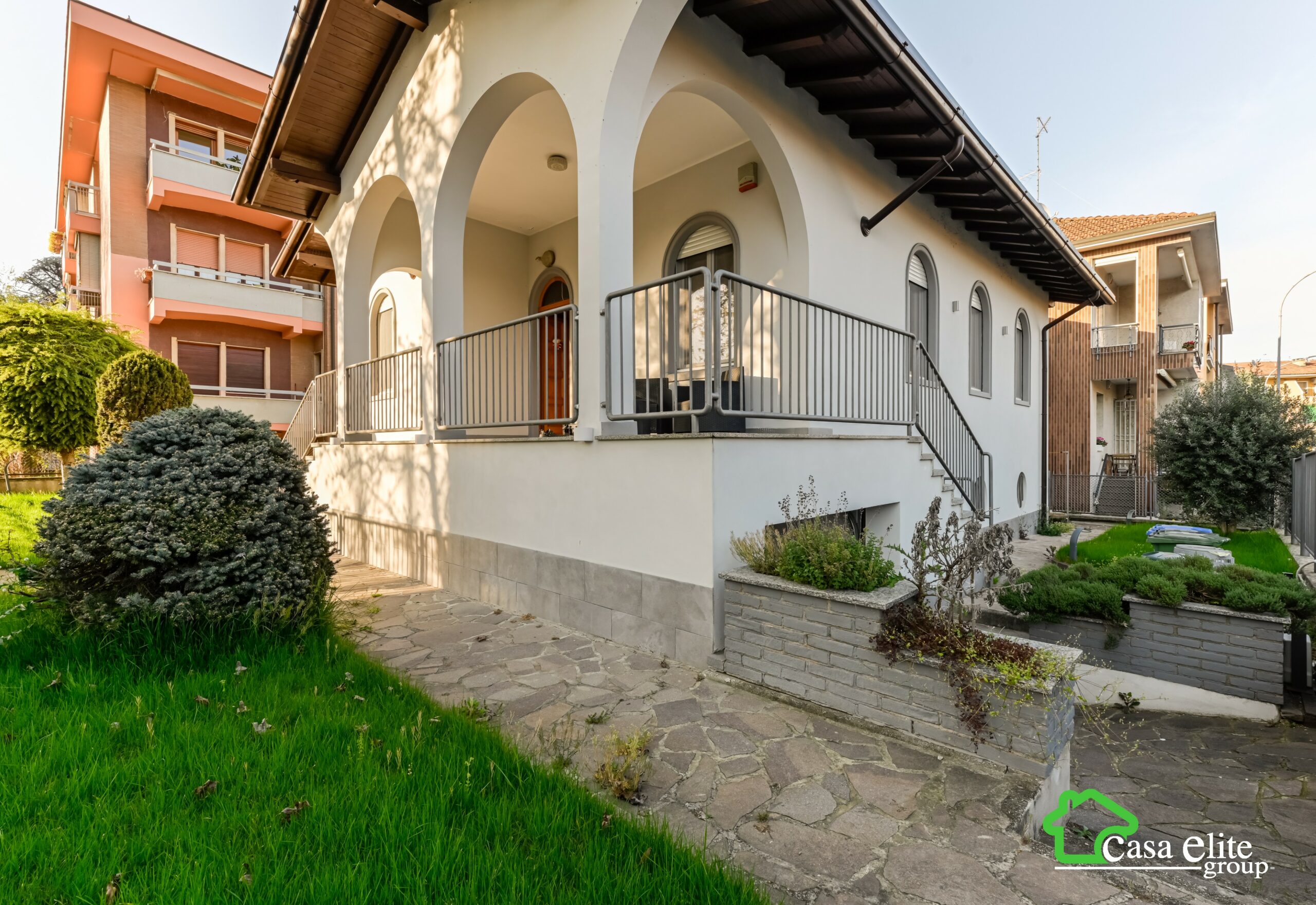 BELLISSIMA VILLA SINGOLA