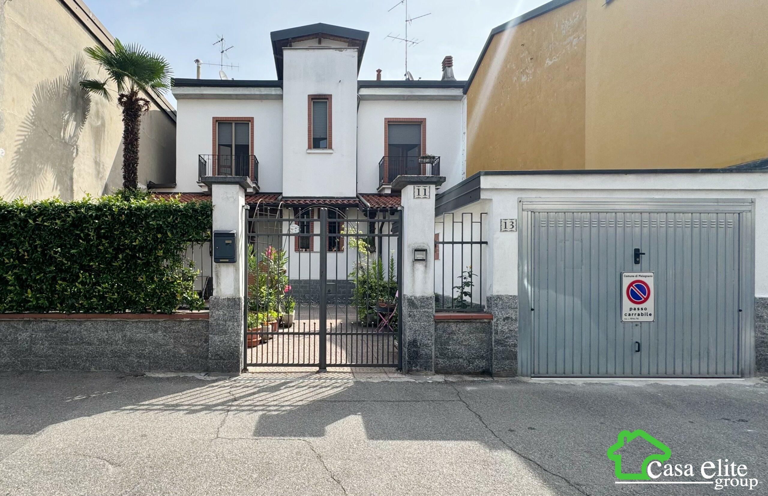 ELEGANTE, COMODA E ACCOGLIENTE VILLA A SCHIERA