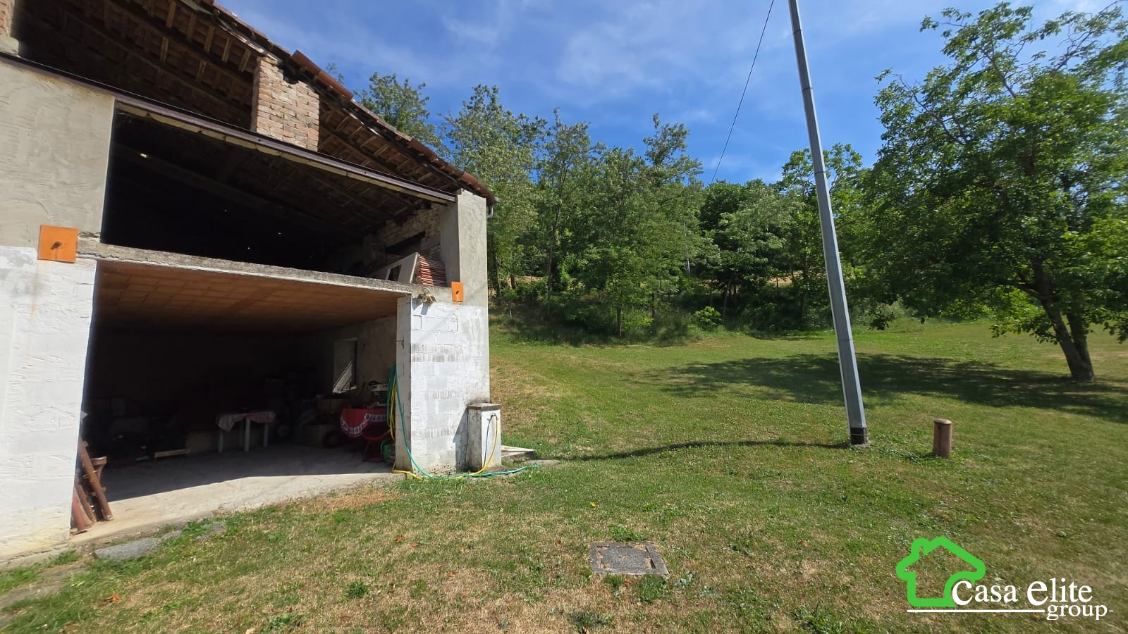 DEPOSITO CON TERRENO DI 3.000 MQ